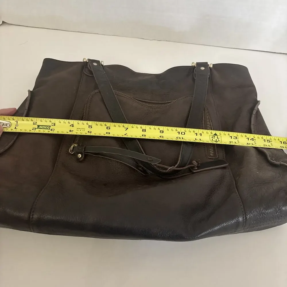 Liz Claiborne Purse Shoulder Bag Dk Brown Leather Lined Zip BOHO Great Cond
